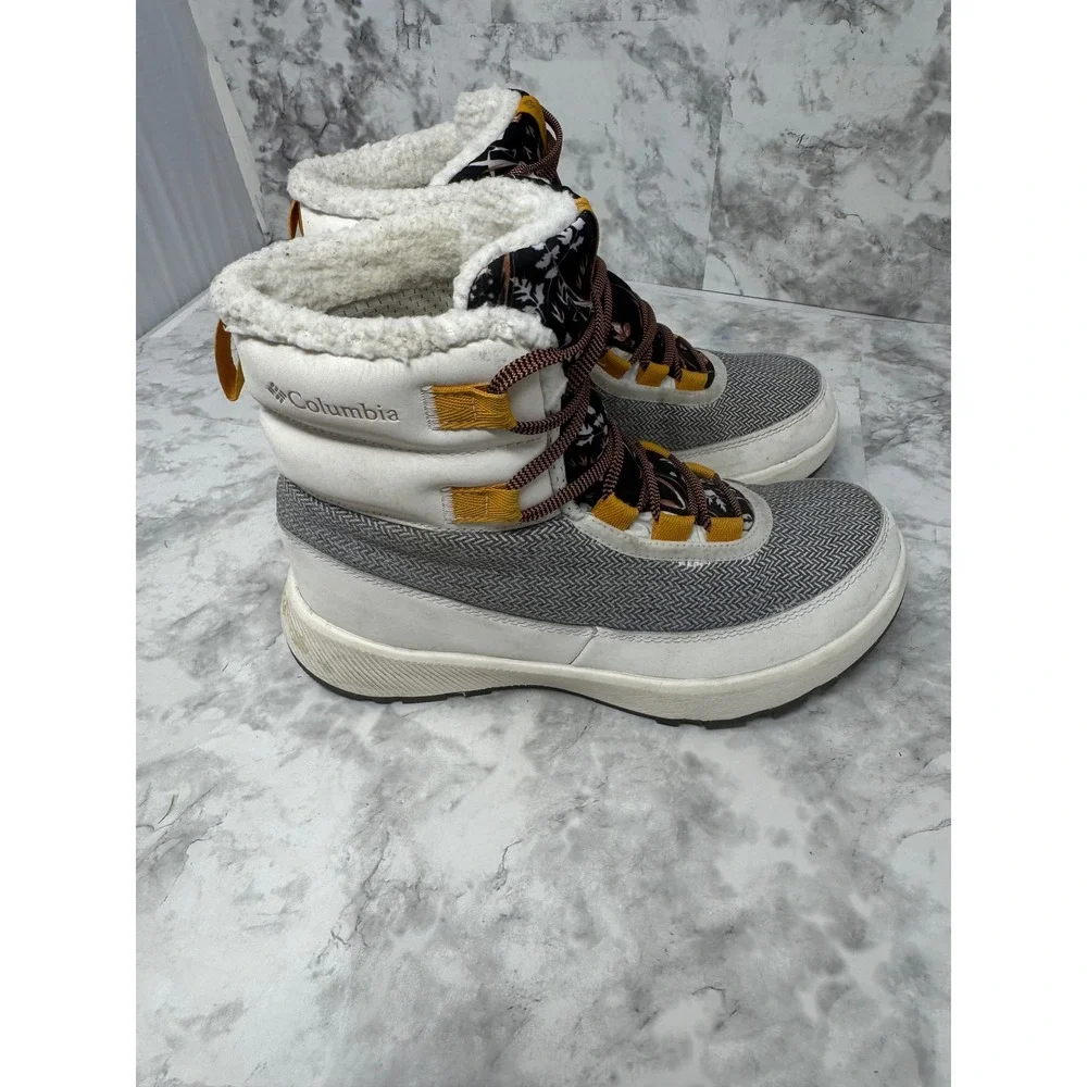 Columbia Keetley Shorty Waterproof Snow Boots White Floral BL9840-105 Womens 6